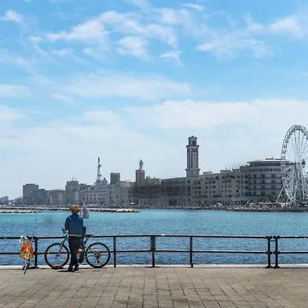 Pensión Akita Dimora 3*